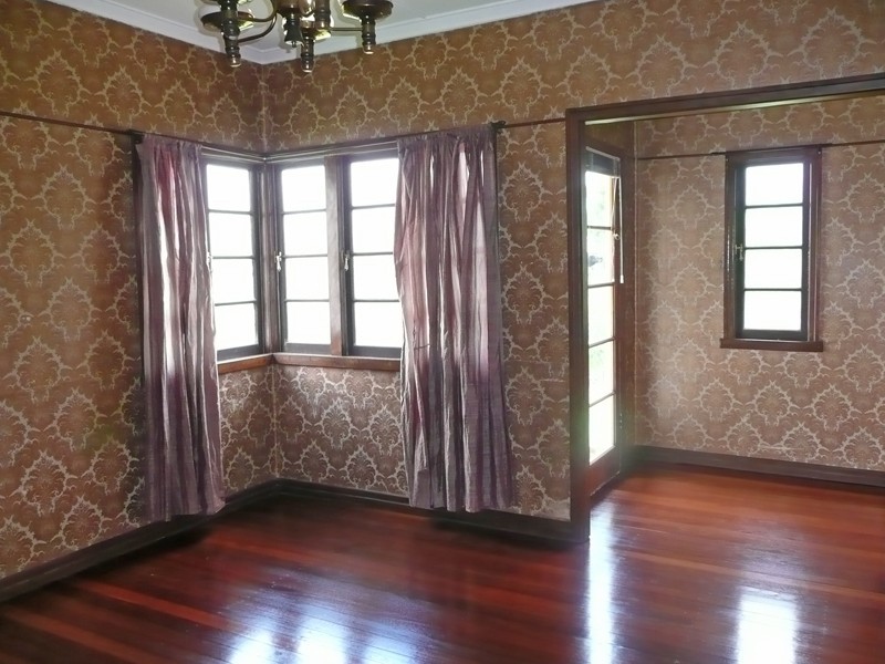 32 Premier St, Oxley QLD 4075