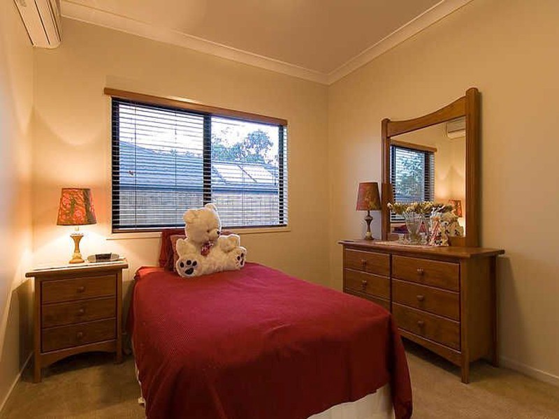 4 Nullarbor Circuit, Forest Lake QLD 4078