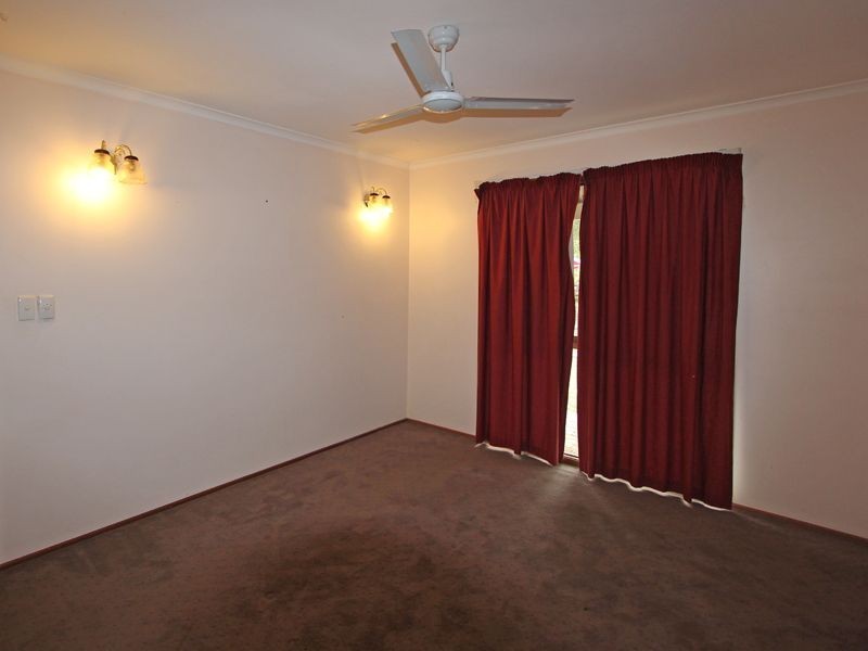 18 Min Min Crt, Durack QLD 4077