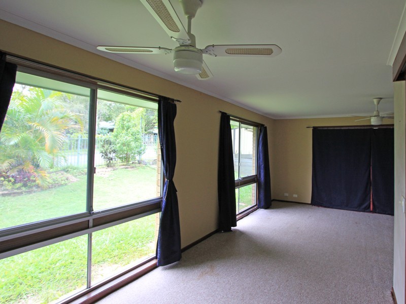 3 Skirmish St, Seventeen Mile Rocks QLD 4073