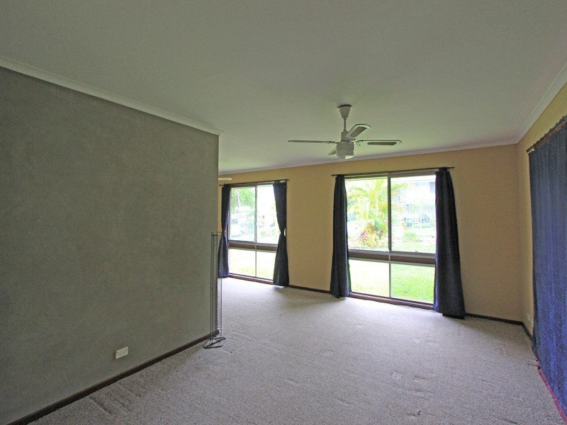 3 Skirmish St, Seventeen Mile Rocks QLD 4073