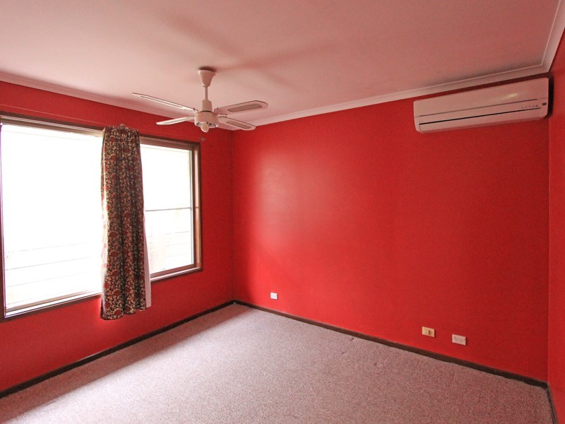 3 Skirmish St, Seventeen Mile Rocks QLD 4073