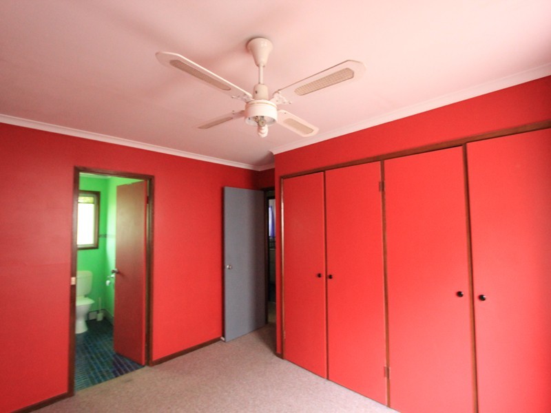 3 Skirmish St, Seventeen Mile Rocks QLD 4073