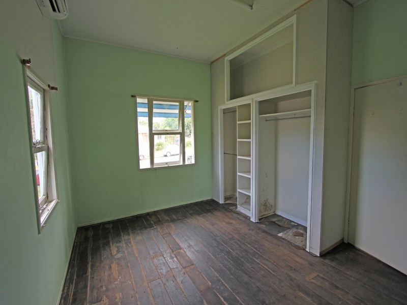 23 Gladstone Street, Oxley QLD 4075