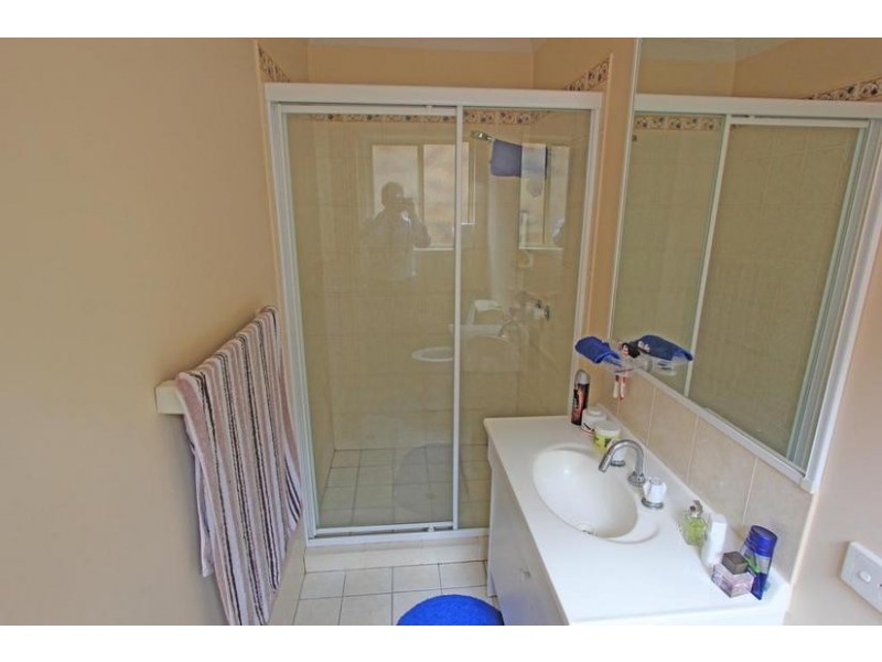 48 Glasshouse Crescent, Forest Lake QLD 4078