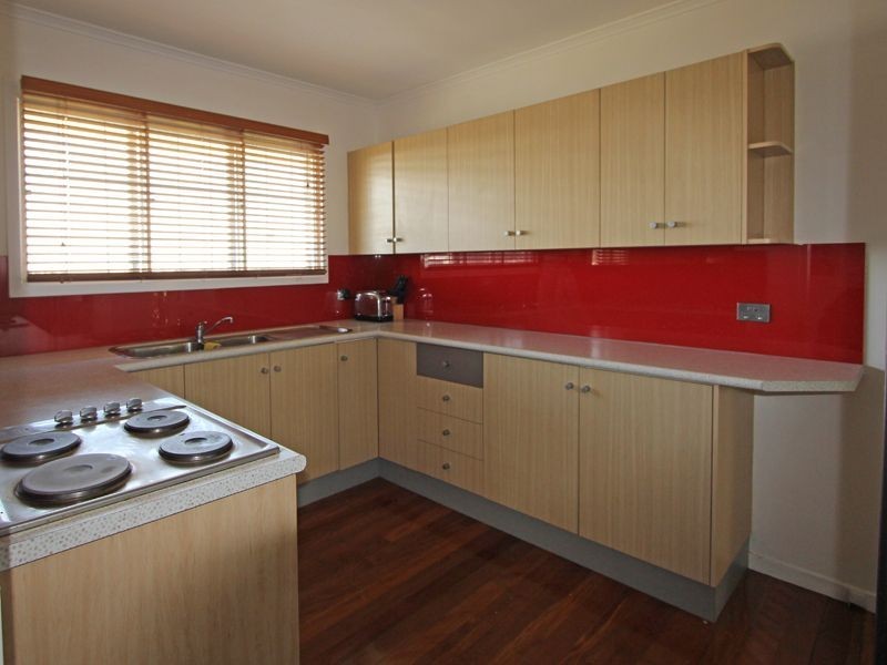 33 Susannah St, Oxley QLD 4075