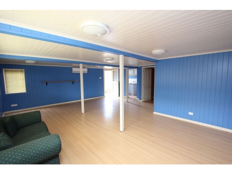 14 Alexander Rd, Oxley QLD 4075