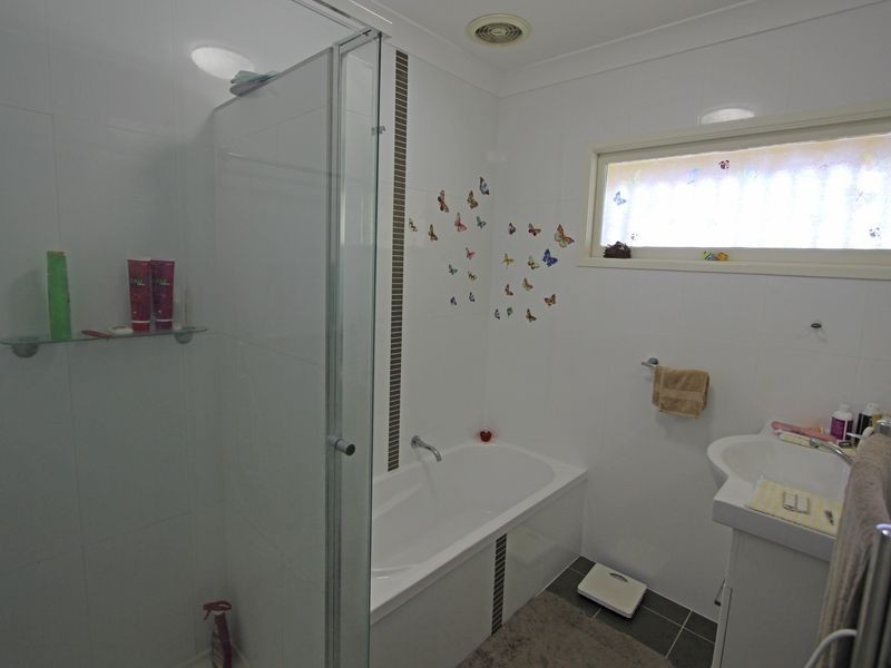 28 Randwick St, Durack QLD 4077