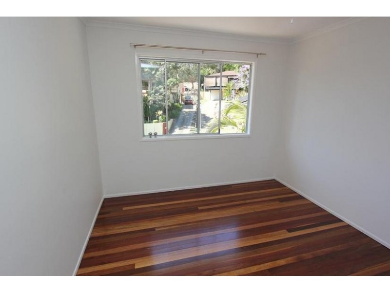 24 Venerable Street, Seventeen Mile Rocks QLD 4073