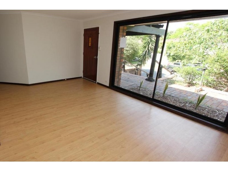 1 Lombardo Court, Fig Tree Pocket QLD 4069