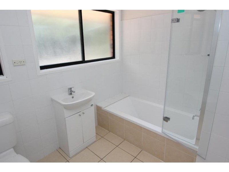 1 Lombardo Court, Fig Tree Pocket QLD 4069
