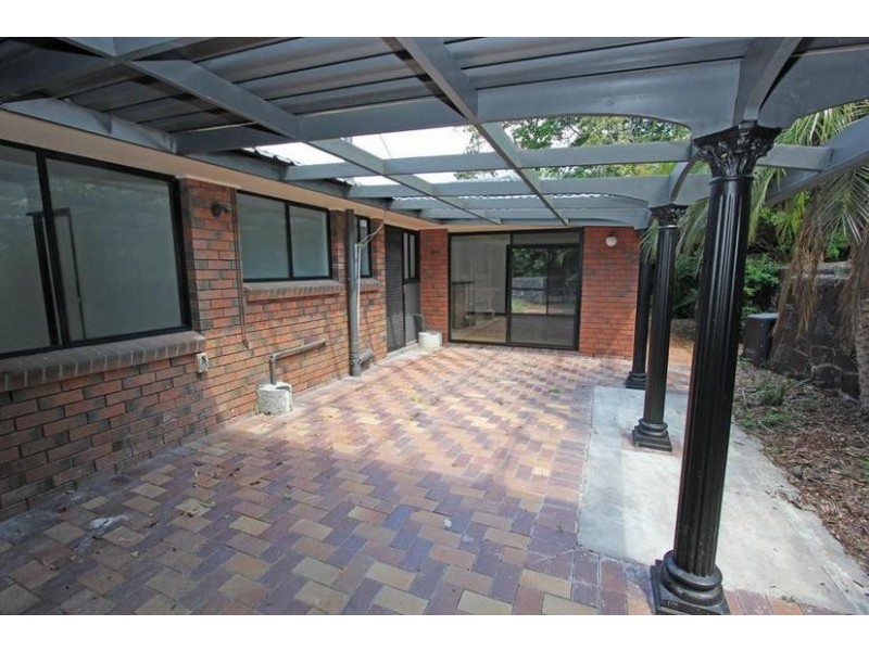 1 Lombardo Court, Fig Tree Pocket QLD 4069