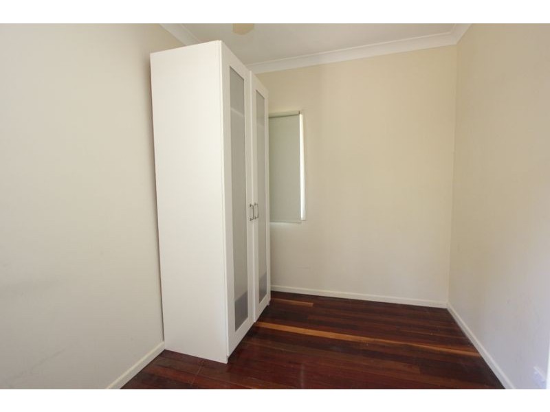 130 Dowding St, Oxley QLD 4075