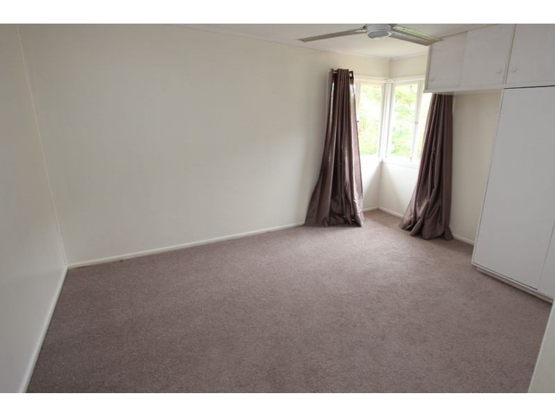 19 Monier Rd, Darra QLD 4076