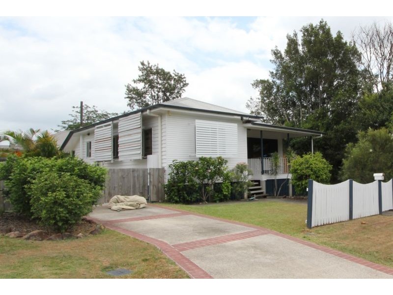 72 Irwin Tce, Oxley QLD 4075