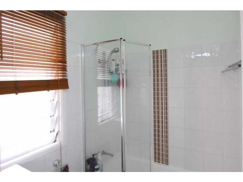 72 Irwin Tce, Oxley QLD 4075