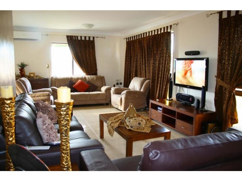 255 Blunder Road, Durack QLD 4077