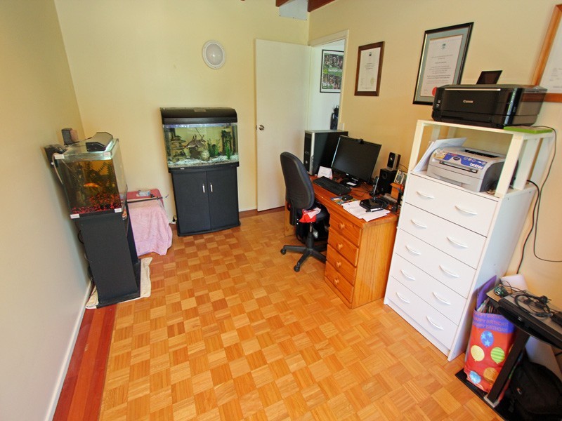 27 Aldersgate Street, Oxley QLD 4075