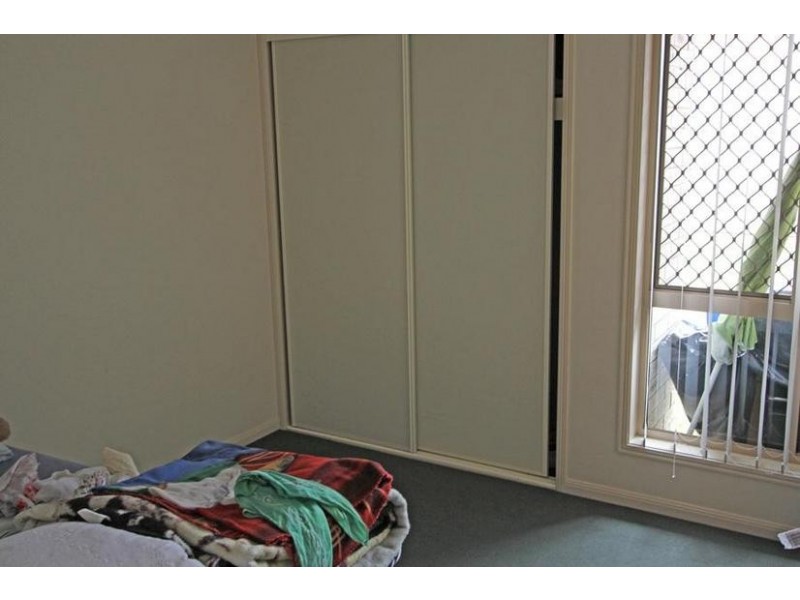 9 Brodie Court, Hillcrest QLD 4118