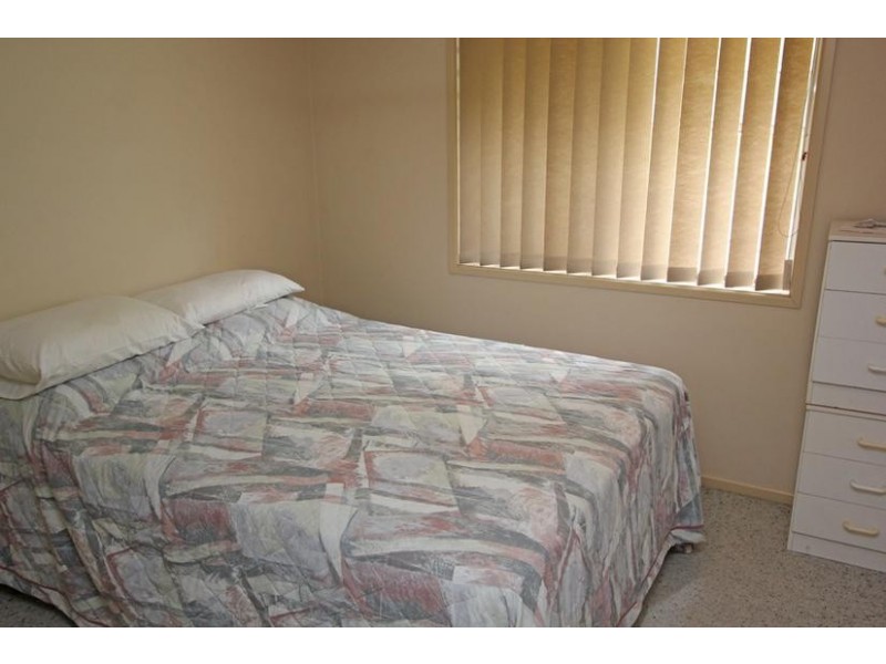 8 Norfolk Place, Seventeen Mile Rocks QLD 4073