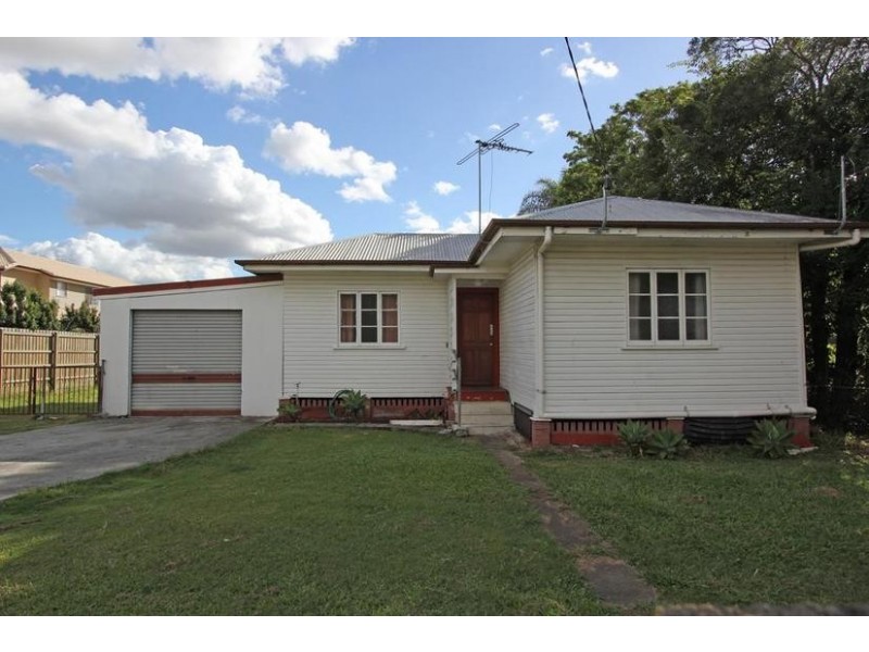 132 Jutland St, Oxley QLD 4075