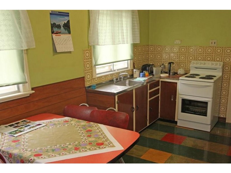 11 Premier Street, Oxley QLD 4075