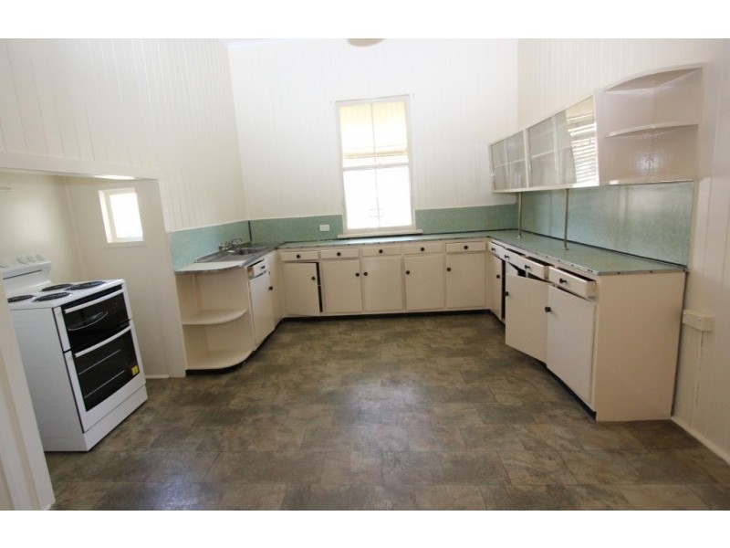 68 Mabel Street, Oxley QLD 4075