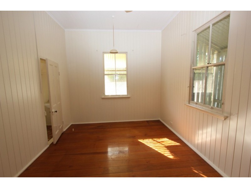 68 Mabel Street, Oxley QLD 4075