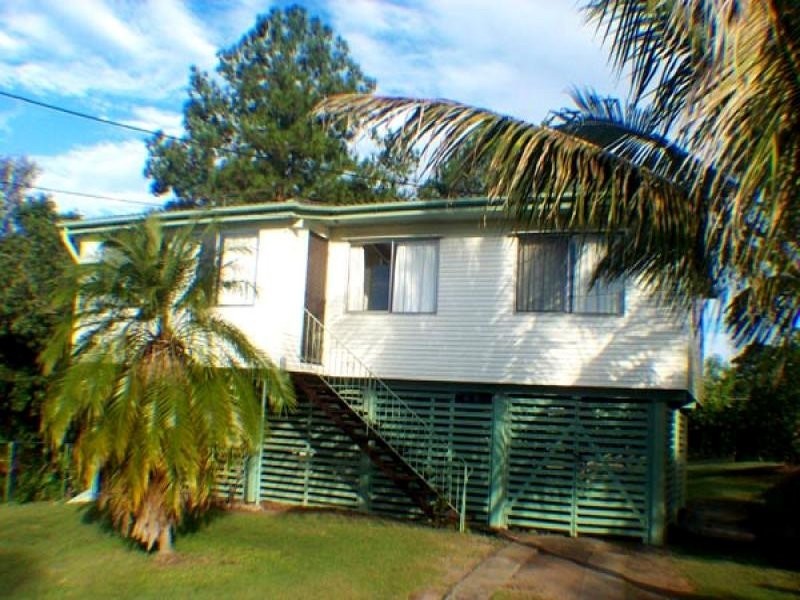 46 Brittain St, Oxley QLD 4075