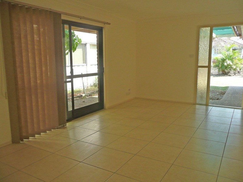 12 Alexander Rd, Oxley QLD 4075