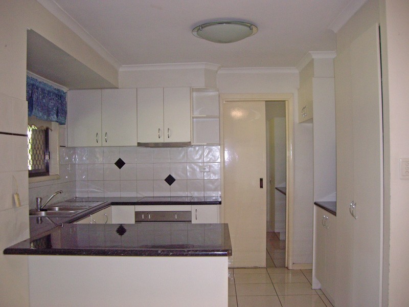 16 Durundur Crt, Durack QLD 4077