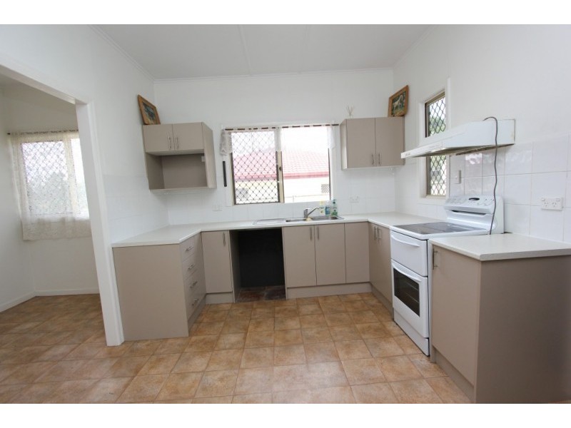 76 Ebrington St, Darra QLD 4076