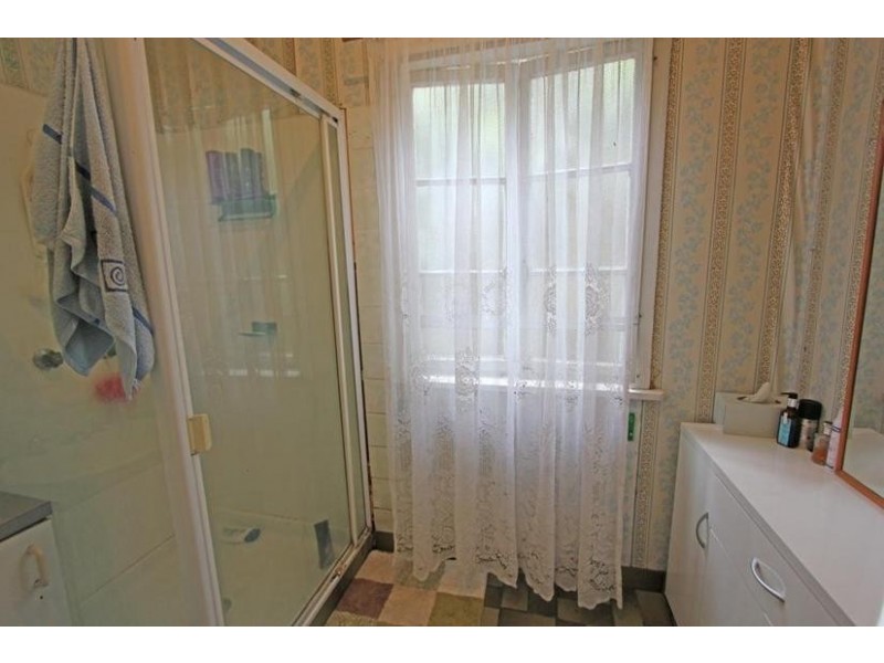 12 Premier St, Oxley QLD 4075