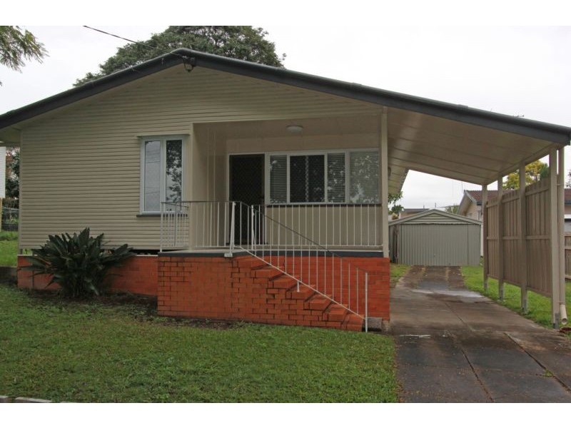 52 Kendall St, Oxley QLD 4075