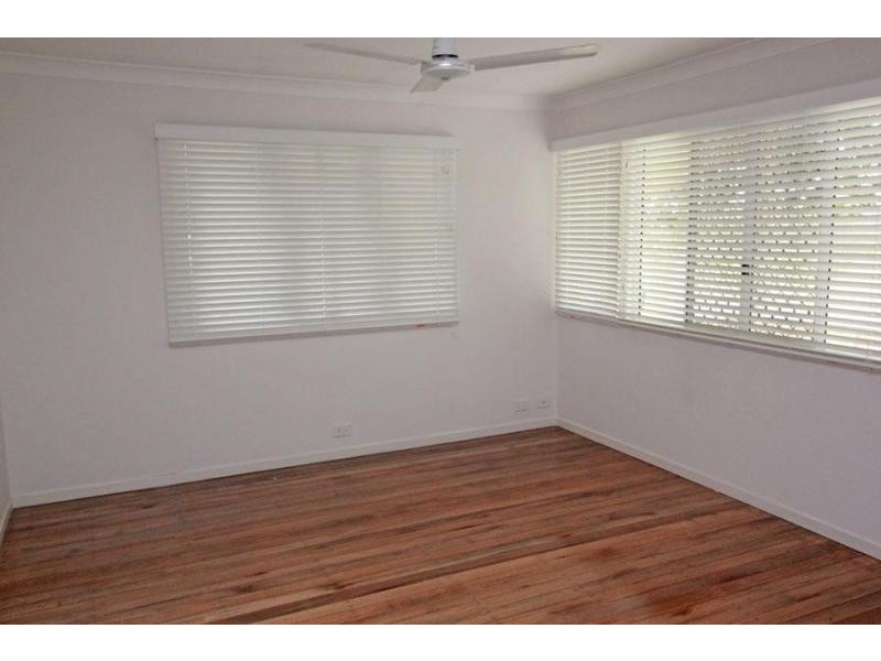 52 Kendall St, Oxley QLD 4075