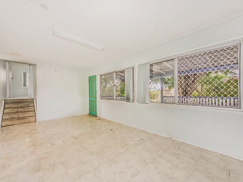 112 Strathaird Street, Darra QLD 4076