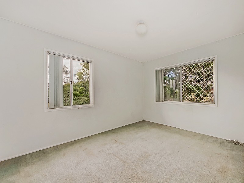 112 Strathaird Street, Darra QLD 4076