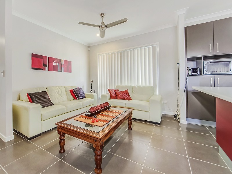 6 Bampi Street, Durack QLD 4077