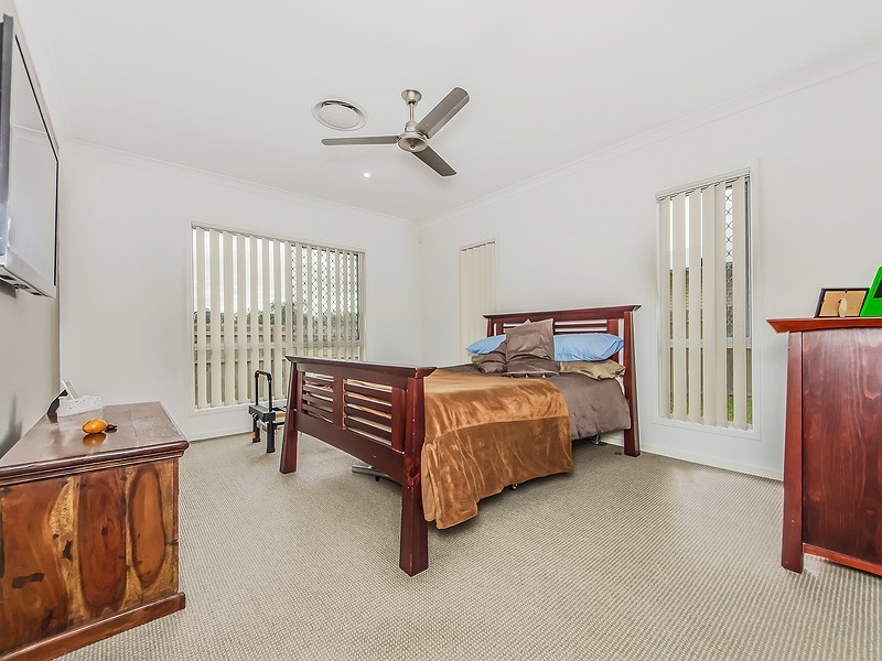 6 Bampi Street, Durack QLD 4077