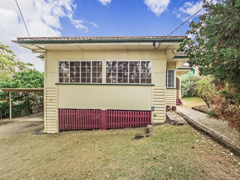 157 Ardoyne Road, Oxley QLD 4075