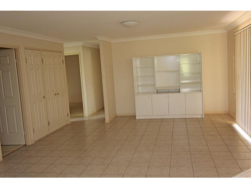 104 Mabel St, Oxley QLD 4075