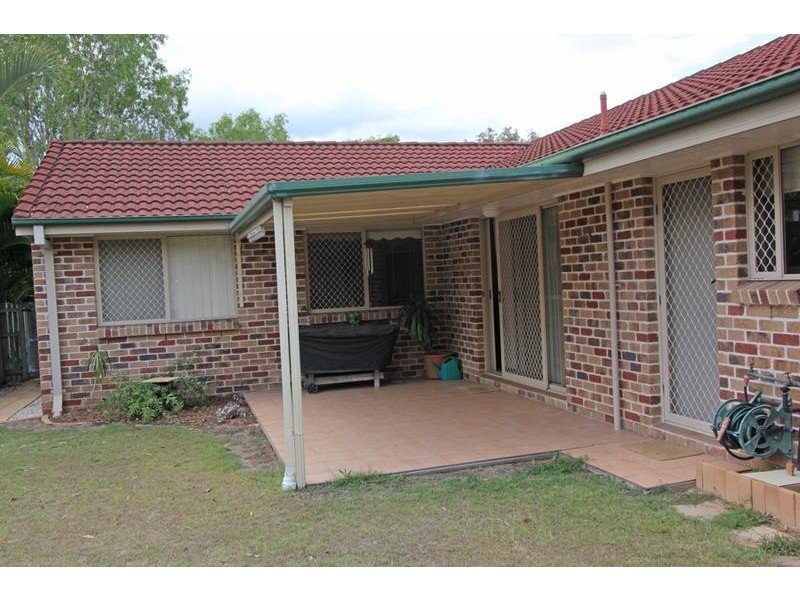 104 Mabel St, Oxley QLD 4075