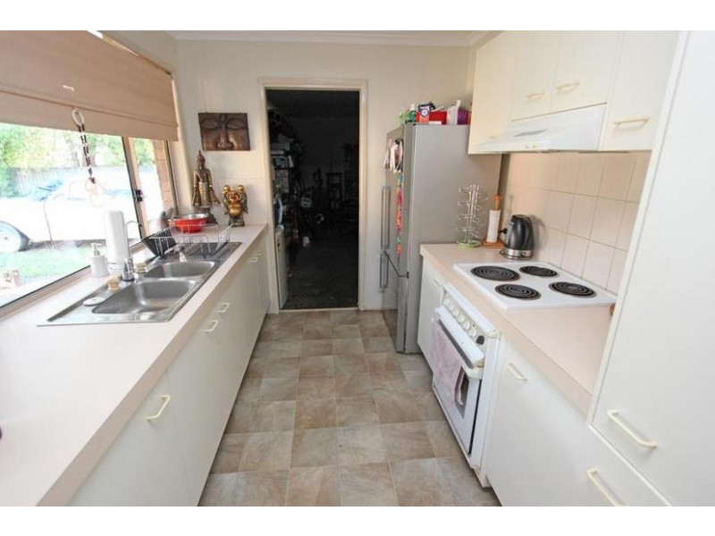 15 Norfolk Place, Seventeen Mile Rocks QLD 4073