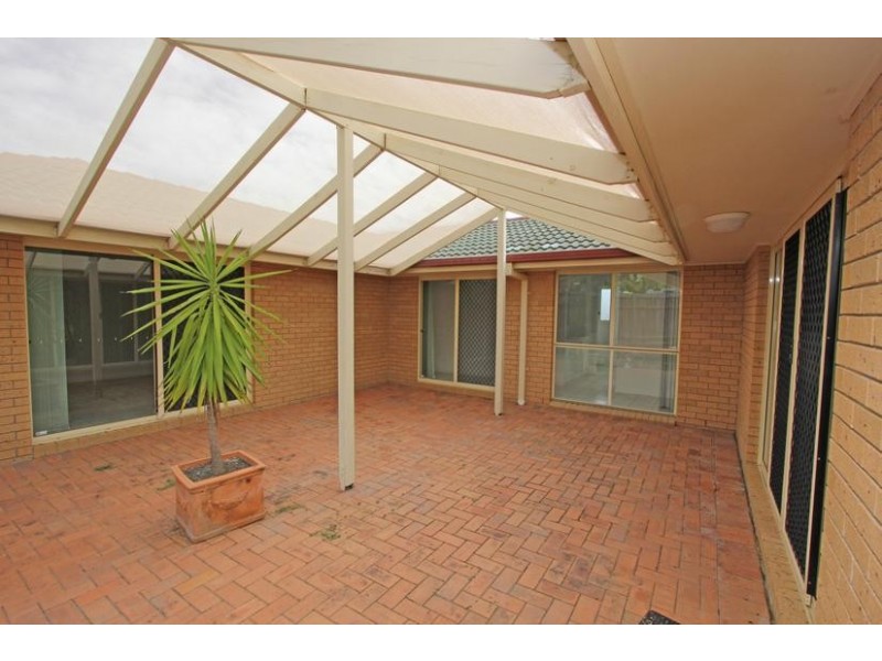 13 Chapman Place, Oxley QLD 4075