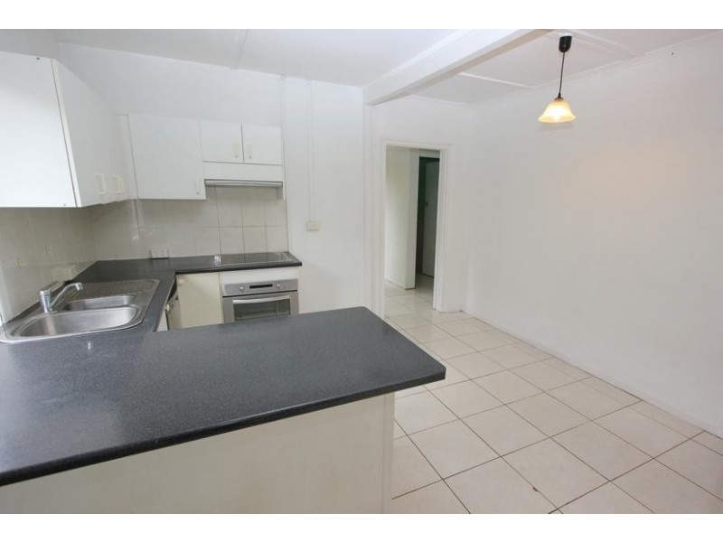 18 Alexander Road, Oxley QLD 4075