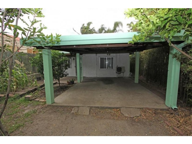 18 Alexander Road, Oxley QLD 4075