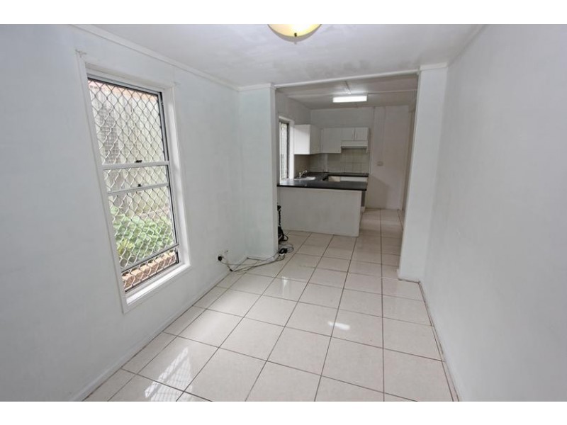 18 Alexander Road, Oxley QLD 4075