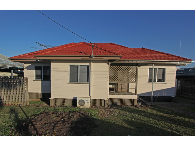 5 Bayford St, Oxley QLD 4075