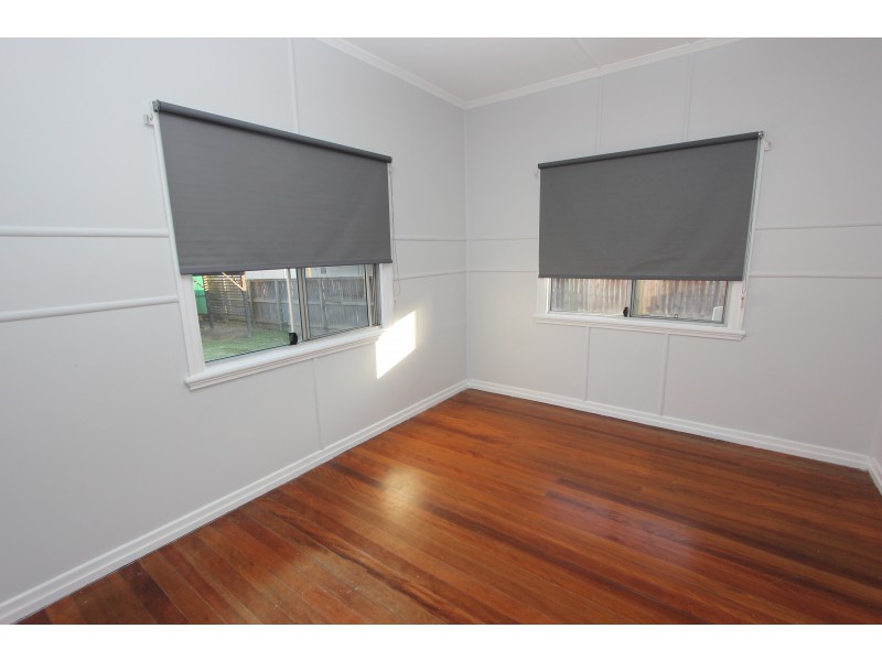 5 Bayford St, Oxley QLD 4075
