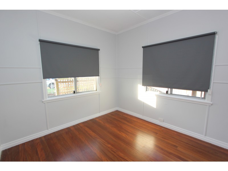 5 Bayford St, Oxley QLD 4075